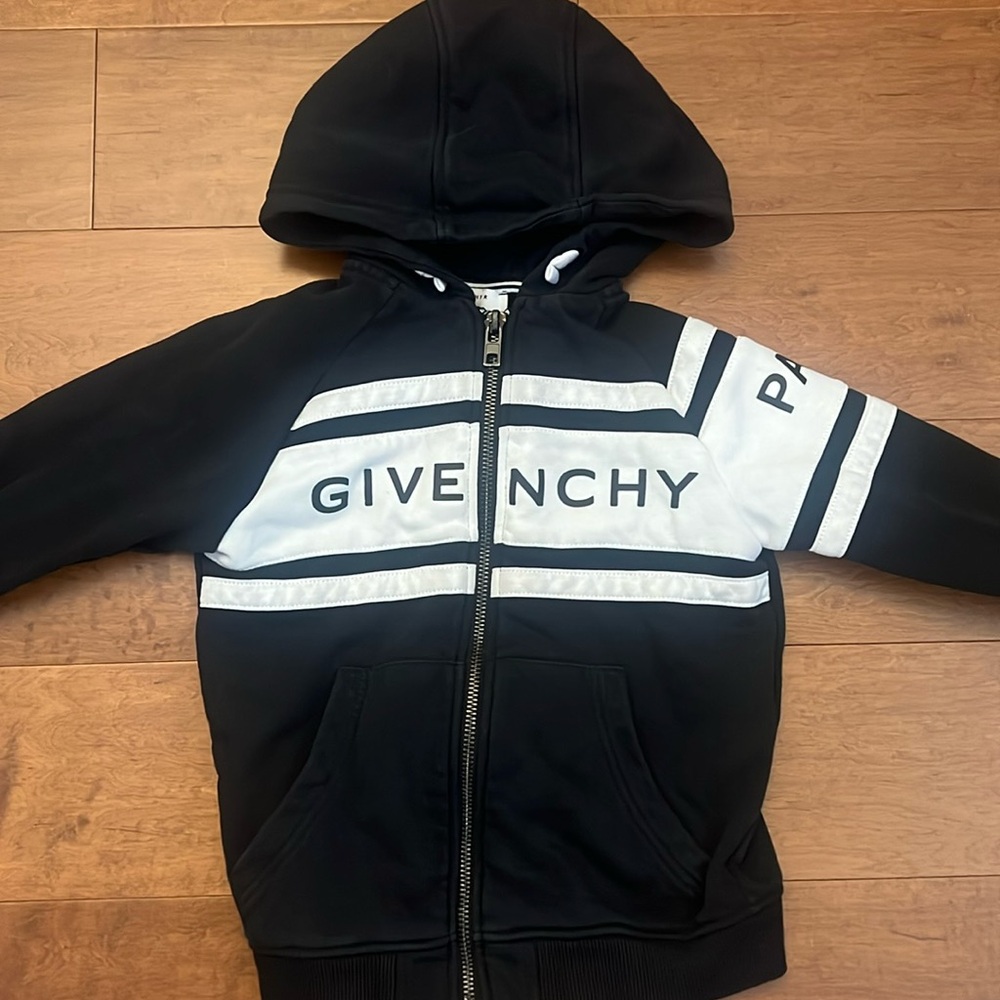 Kids givenchy jacket
